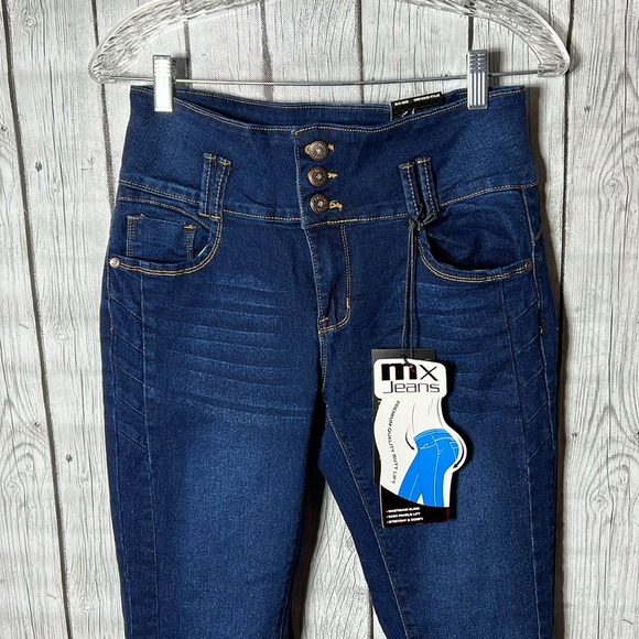 Modaxpress back panel lift stretchy jeans size 11/12 - Picture 2 of 14